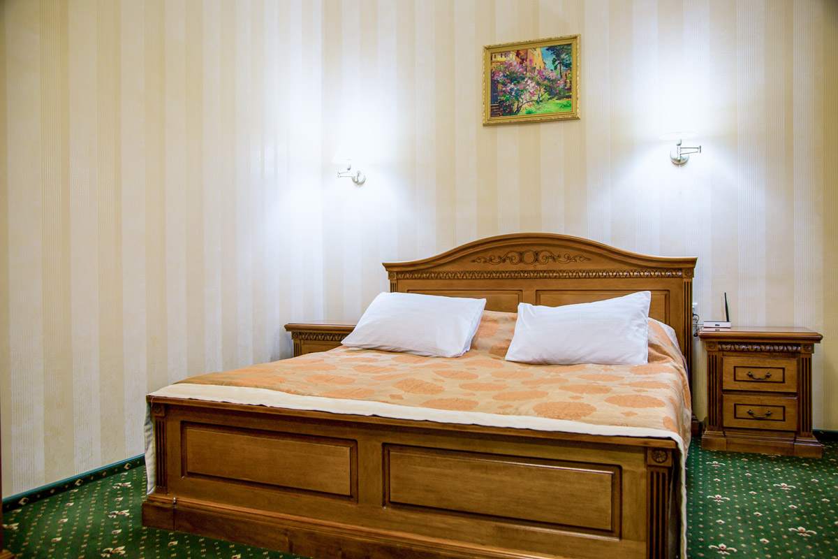 Напівлюкс - фото