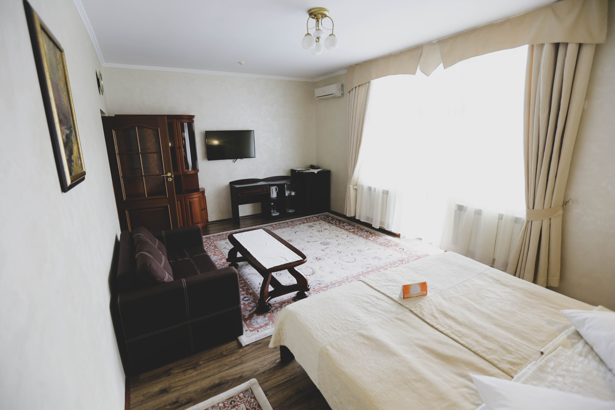 Напівлюкс - фото